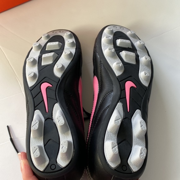 ✨2xHP✨ NWOT Nike soccer cleats - Picture 6 of 6